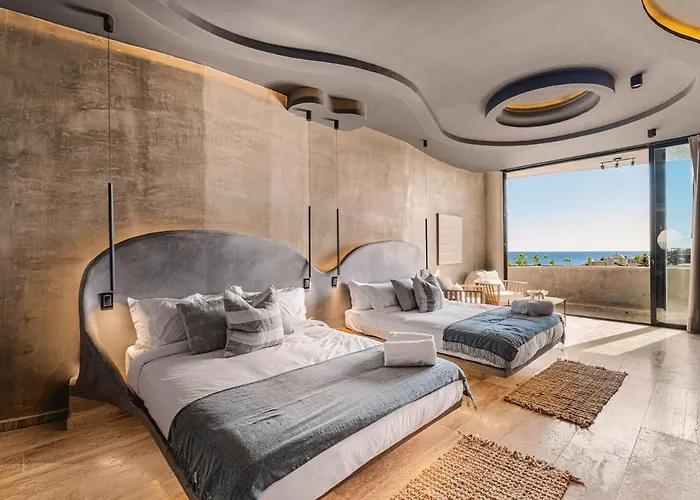 Beachfront 3br Penthouse W Private Pool Hot Tub & Gym * Tulum