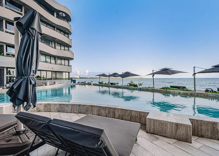 Beachfront 3br Penthouse W Private Pool Hot Tub & Gym Appartement Tulum