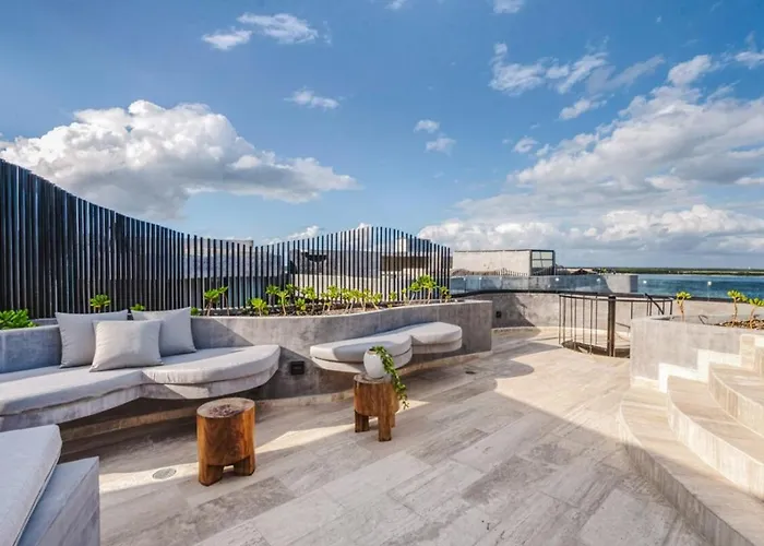 Beachfront 3br Penthouse W Private Pool Hot Tub & Gym Appartement Tulum